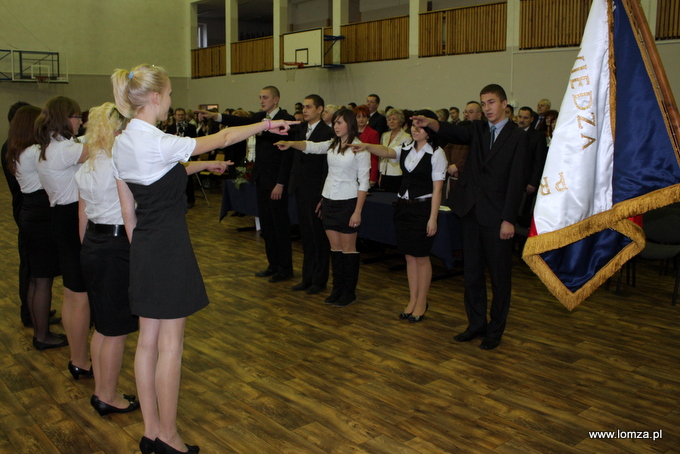 ślubowanie uczniów klas I