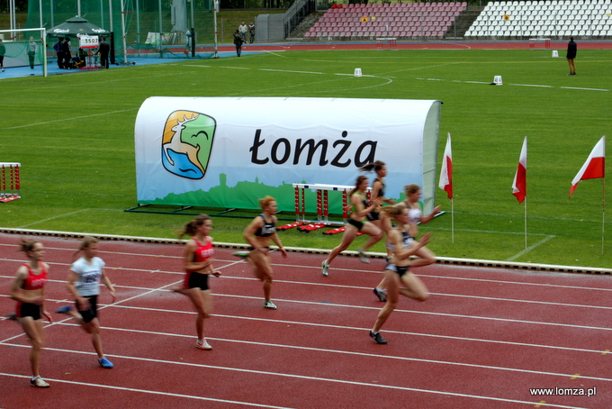 były to pierwsze tak duże zawody lekkoatletyczne w Łomży