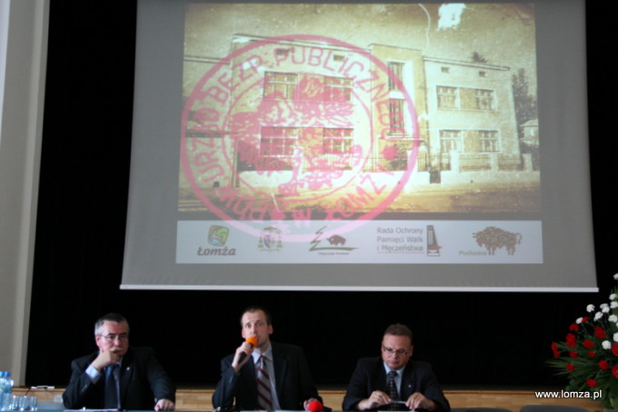 konferencję popularno – naukową w I Liceum Ogólnokształcącym przygotowali pracownicy IPN z Białegostoku