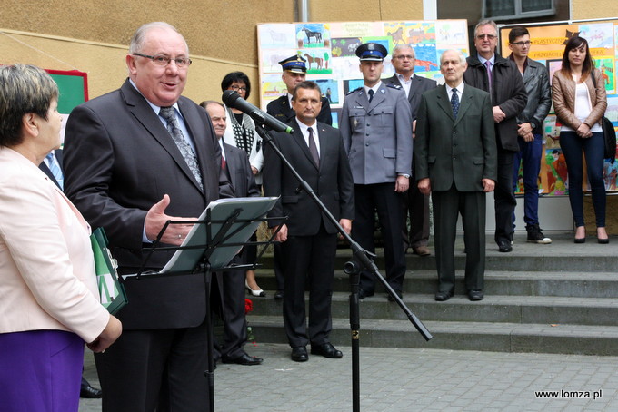 Prezydent Łomży Mieczysław Czerniawski z dyrektor "Wety" Albiną Galik-Chojak