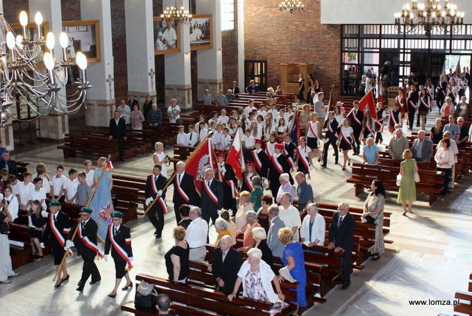 Poczty Sztandarowe w Sanktuarium Miłosierdzia Bożego