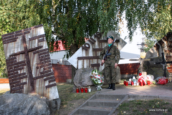 Pomnik Zesłańców Sybiru w Łomżyńskiej Dolinie Pamięci