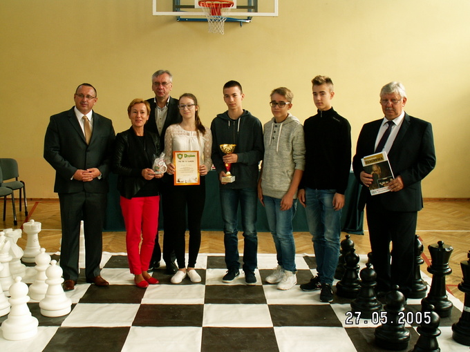 Zwycięzcy XVII Edycji Łomżyńskiej Ligi Szkolnej w szachach o Puchar Prezydenta Łomży