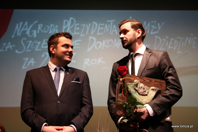 Prezydent Łomży Mariusz Chrzanowski i Piotr Domalewski