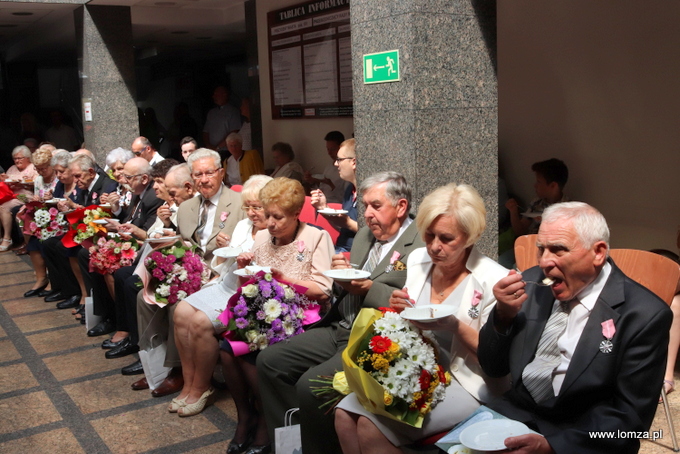 Był okolicznościowy tort