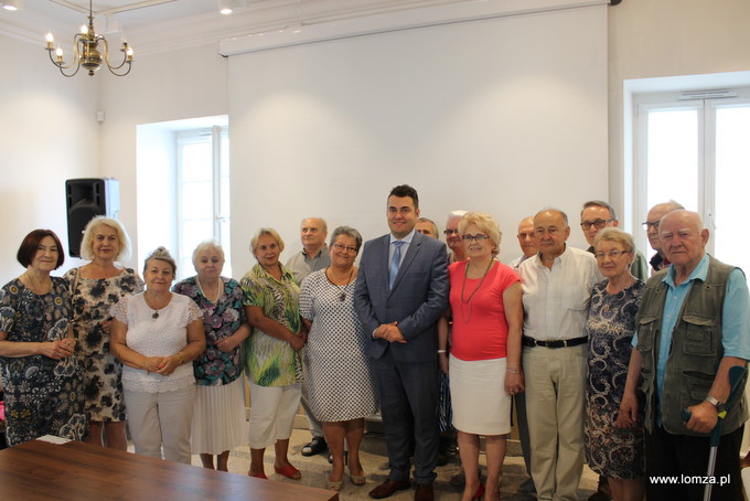 Seniorzy to bardzo ważna grupa społeczna dla prezydenta Mariusza Chrzanowskiego