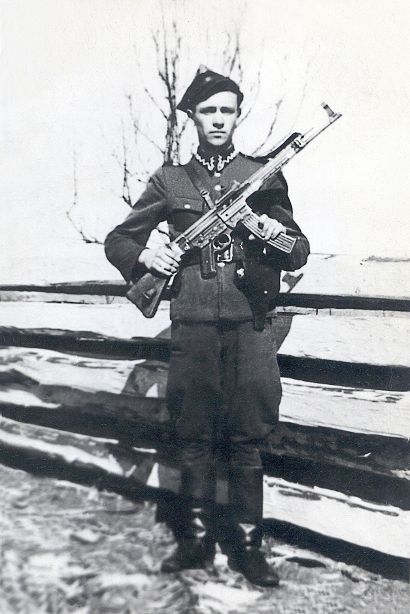 Bronisław Karwowski (zdjęcie zrobione w marcu 1947 r.)
