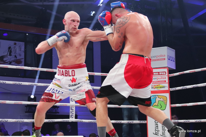 Krzysztof "Diablo" Włodarczyk vs. Alexandru Jur