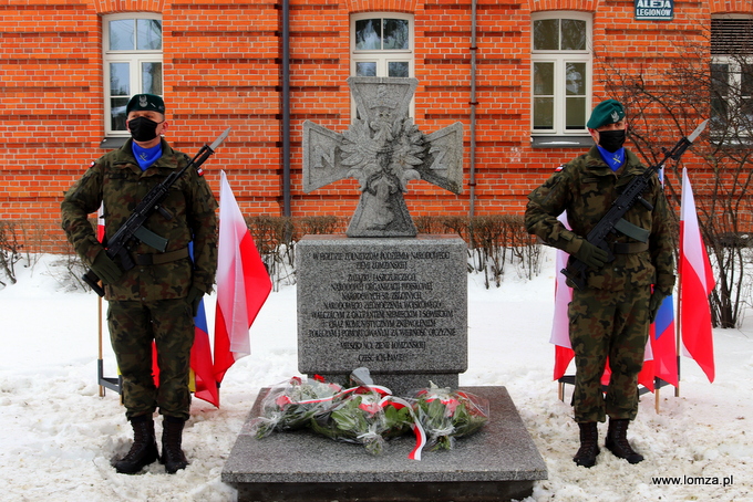 pomnik Żołnierzy Podziemia Narodowego Ziemi Łomżyńskiej