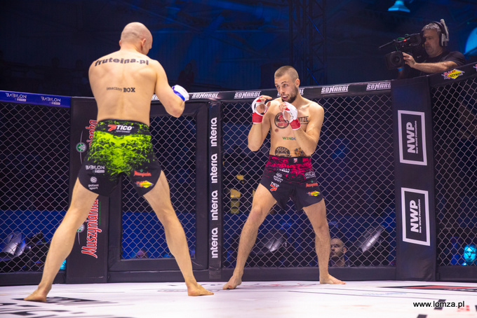 w walce wieczoru gali Babilon MMA 25 w Łomży Piotr Kacprzak pokonał Krzysztofa Gutowskiego