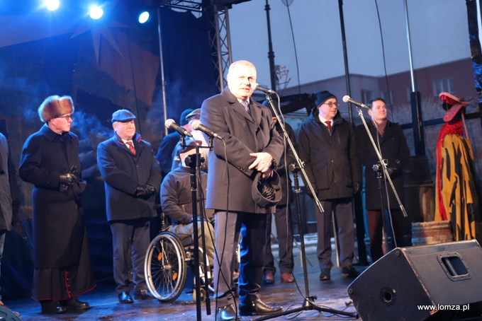 życzenia składa wiceminister Lech Kołakowski