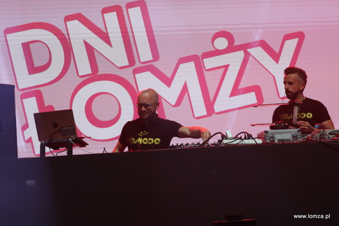 Komodo & Tomas Sykes