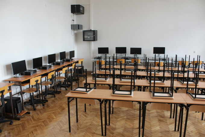 Odremontowana sala lekcyjna w II LO