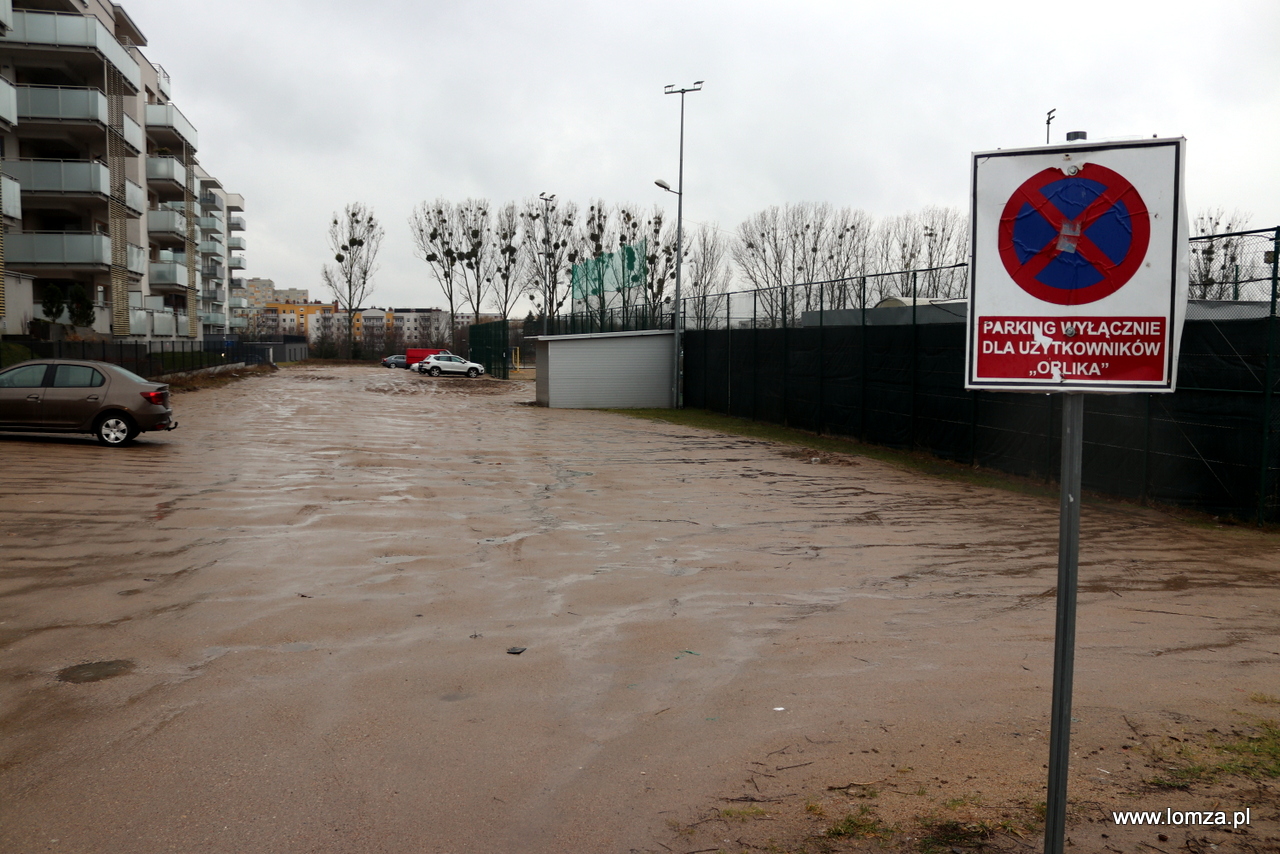 parking przy Orliku na ul. Katyńskiej