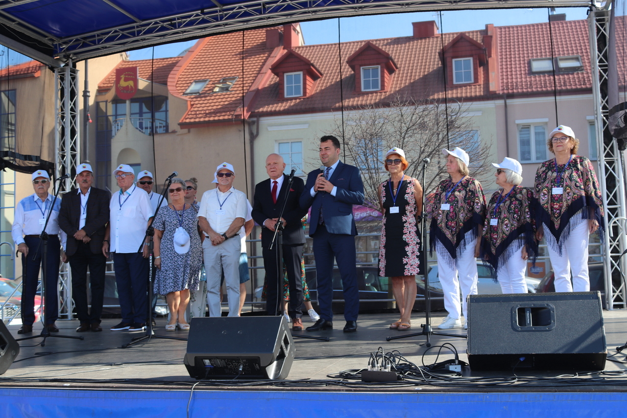 Seniorów przywitał prezydent Łomży Mariusz Chrzanowski