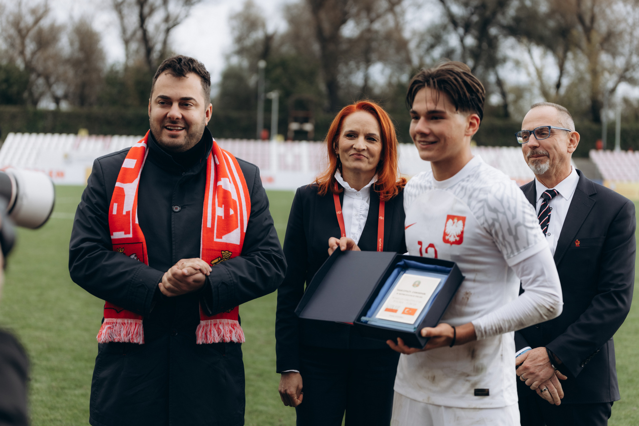 piłkarzem meczu został wybrany Dariusz Stalmach