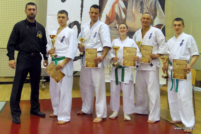 Łomżyńscy karatecy z medalami Mistrzostw Polskich Wschodniej