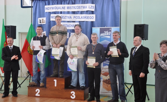 Osiem medali łomżyńskich szachistów na Mistrzostwach Województwa