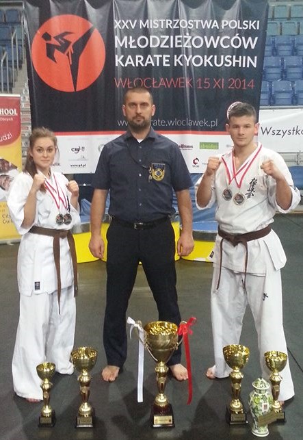 Historyczny sukces zawodników Łomżyńskiego Klubu Karate