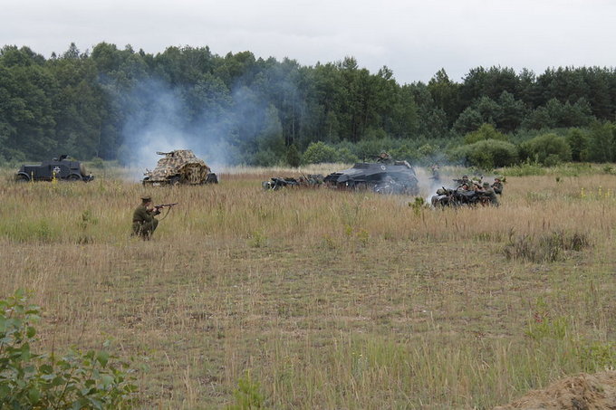 Rekonstrukcja bitwy w Czerwonym Borze