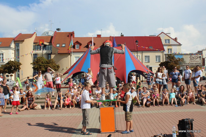 Mieszkańcy Łomży poznawali kulturę i sztukę ludyczną