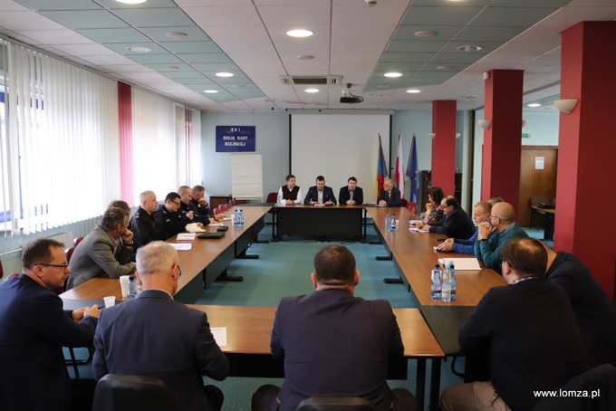 Informacja po spotkaniu prezydenta Łomży z członkami Miejskiego Zespołu Zarządzania Kryzysowego
