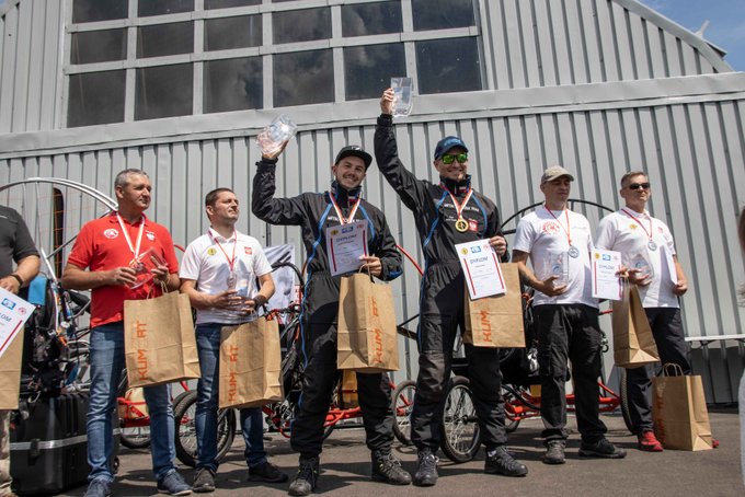 Łomżyńscy motoparalotniarze kolejny raz Mistrzami Polski