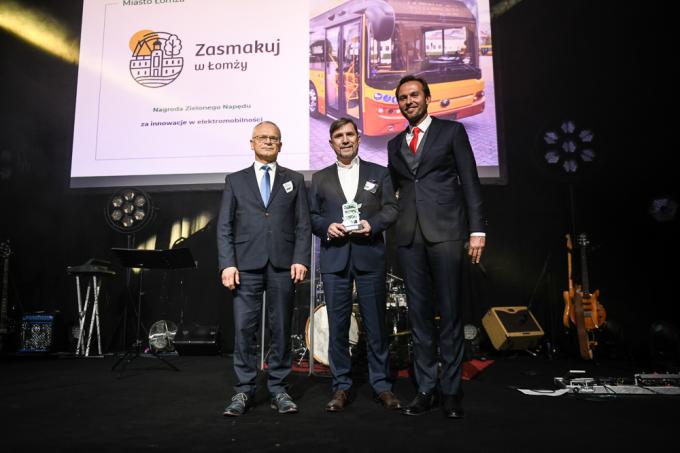 Łomża z nagrodą „Zielonego Napędu 2022” za innowacje w elektromobilności