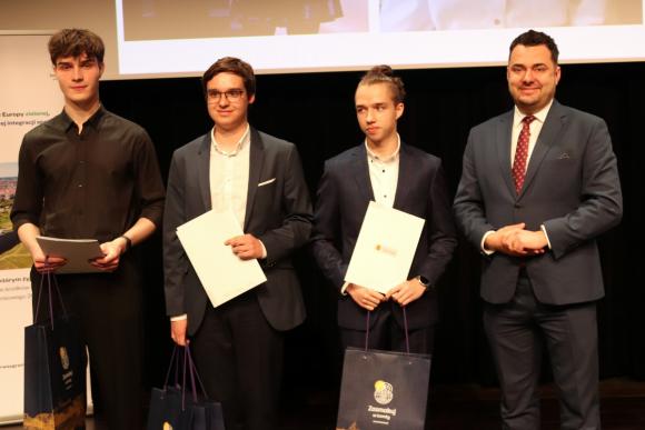 Znamy laureatów konkursu „Mój pomysł na biznes – Zabiznesuj w Łomży”