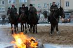 uczestnicy zimowego rajdu konnego Szlakiem Powstań Narodowych w 100. rocznicę Odzyskania Niepodległości przez Polskę