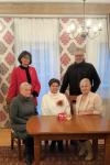 Od prawej: Hanka Gałązka, Elżbieta Gadomska, Sławomira Cieślik. W górnym rzędzie: Małgorzata Pietrusewicz, dr Emilian Kudyba